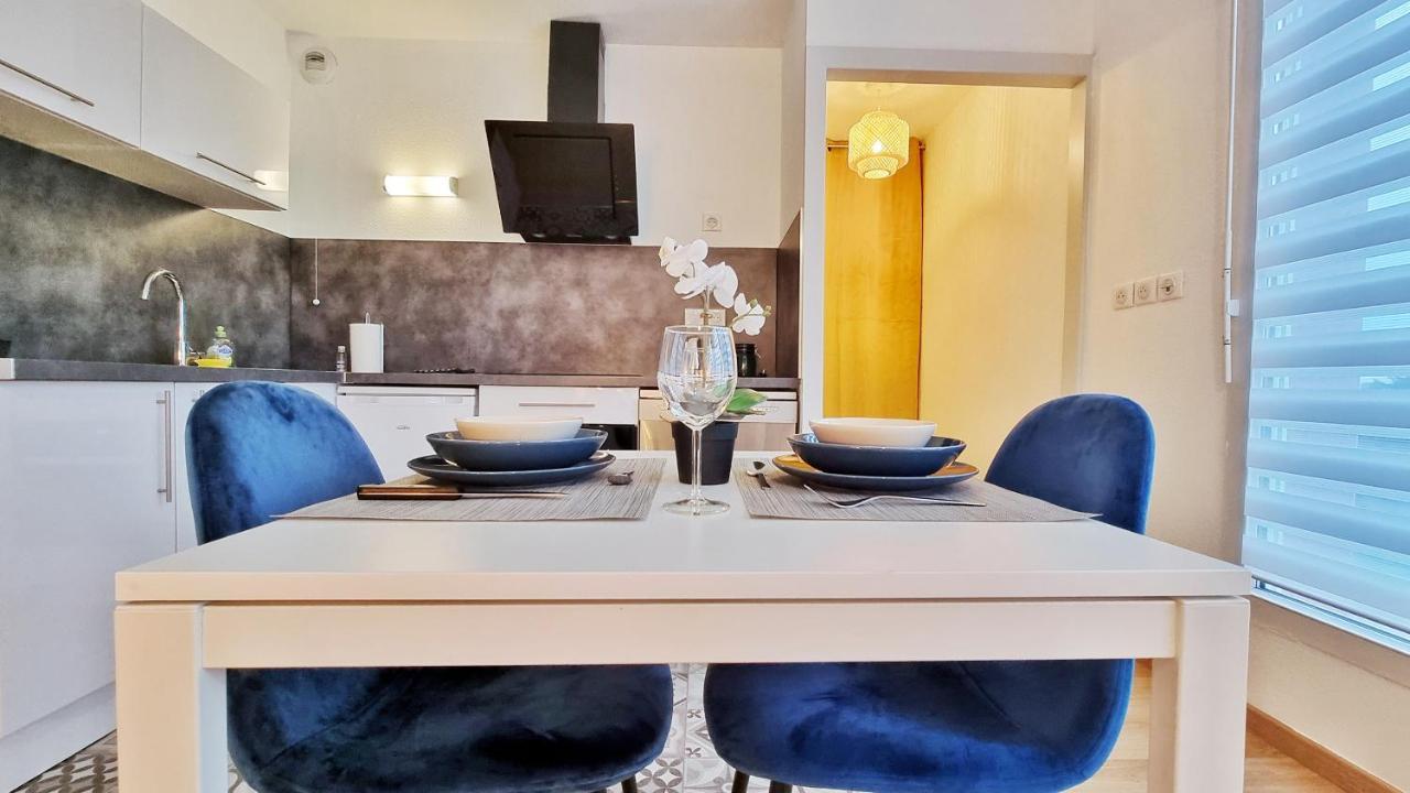 Le Smart - Parking - Terrasse - Wifi - Mulhouse - Relax Bnb Pfastatt Exterior foto