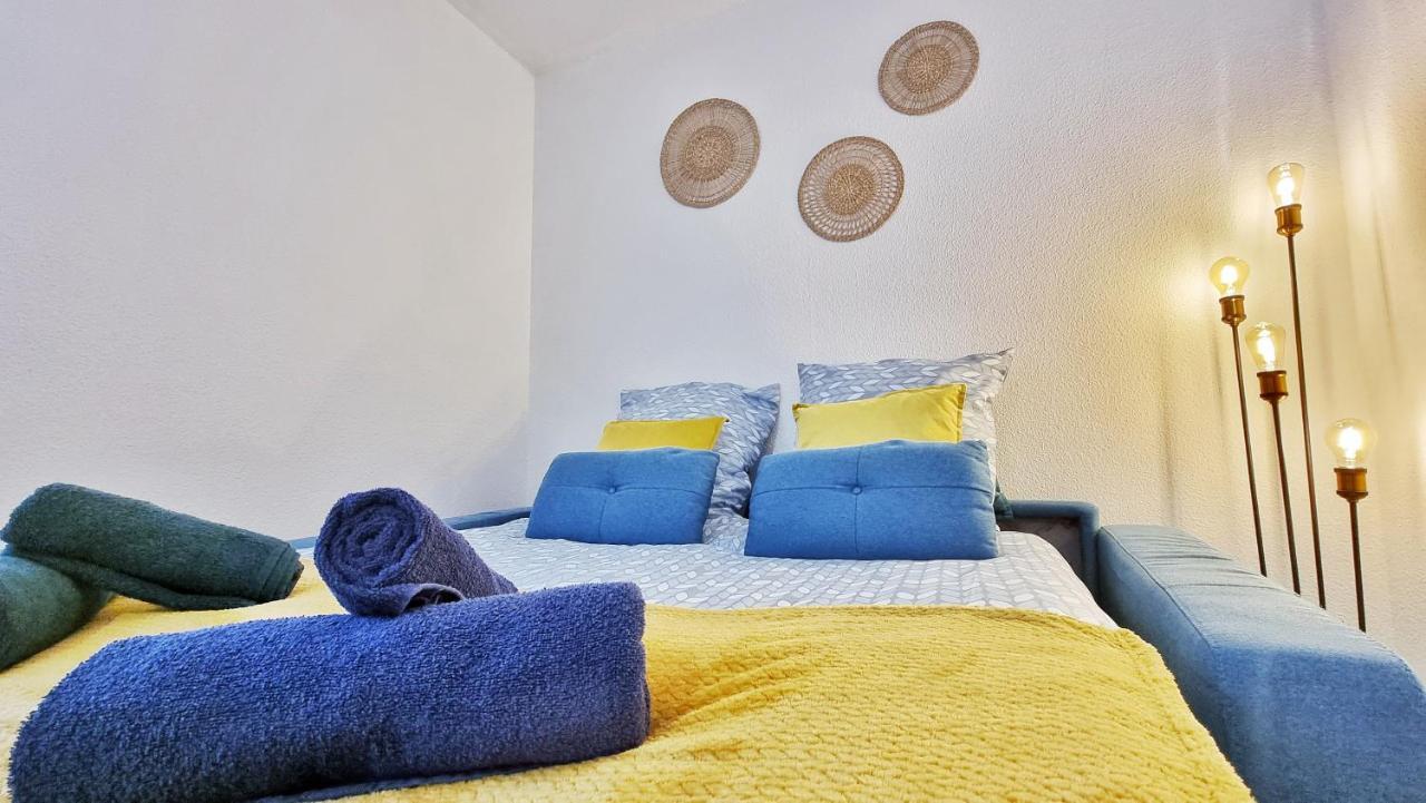 Le Smart - Parking - Terrasse - Wifi - Mulhouse - Relax Bnb Pfastatt Exterior foto